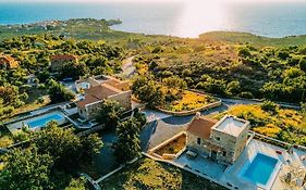 Gea Mani Villas